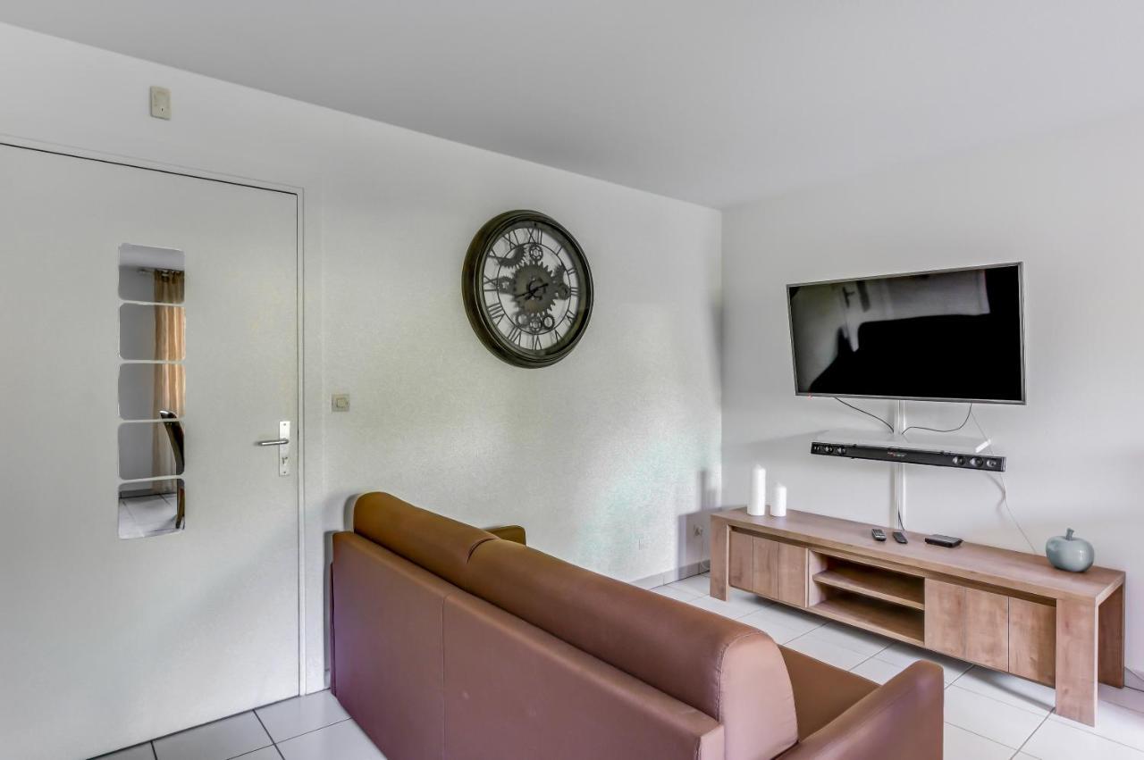 T2 Jardinet Avec Piscine, Parking Et Tennis Toulouse Ngoại thất bức ảnh